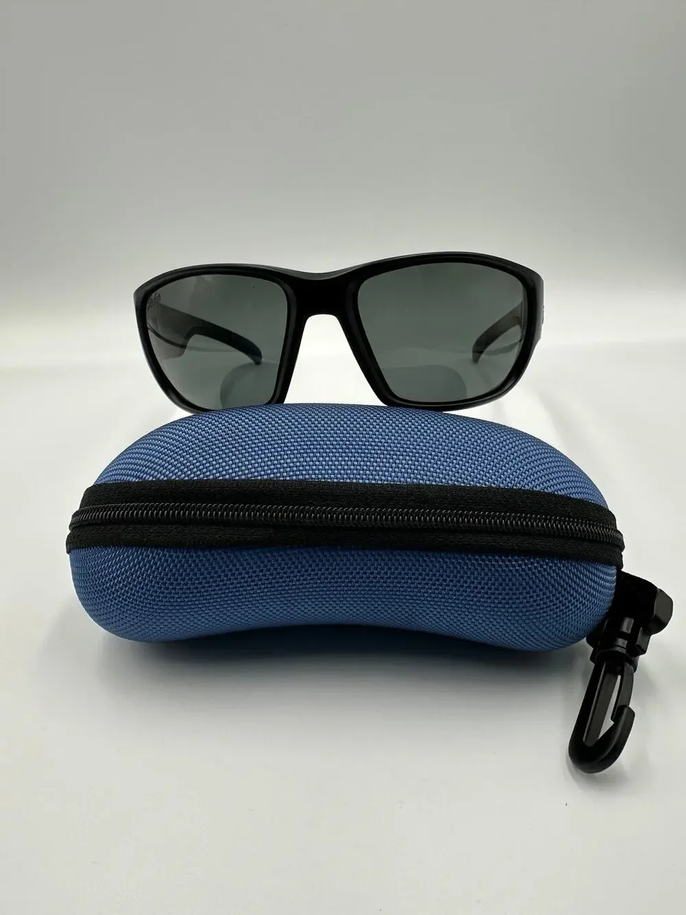 NEW Hobie Bluefin Float Polarized Sunglasses (Satin Black/Grey, Model B010108)